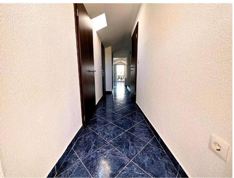 Apartmani Adriana Lakmartin ภายนอก รูปภาพ