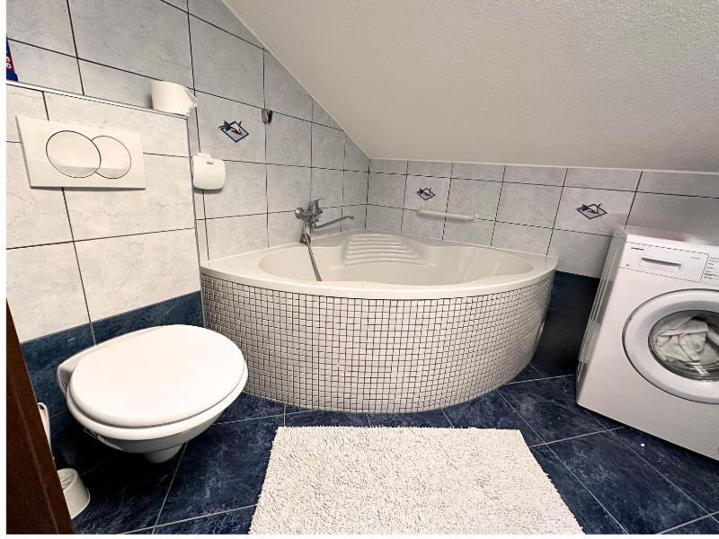 Apartmani Adriana Lakmartin ภายนอก รูปภาพ